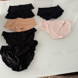 Set of Women's Black, Nude, and Pink Lace Trim Panties 7 pairs